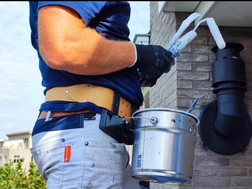 Detail van de Paintholder lederen riem